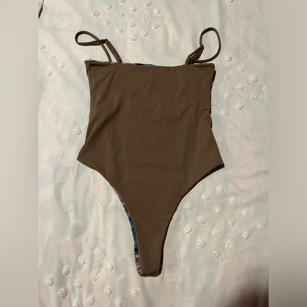 Reversible seamless one piece